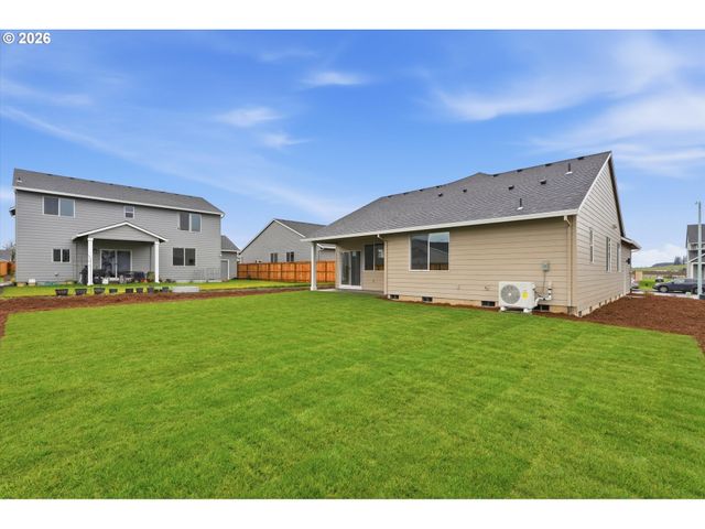 630 E Fourth St, Yamhill, OR 97148