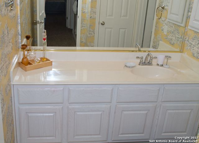 1614 hawks tree, San Antonio, TX 78248