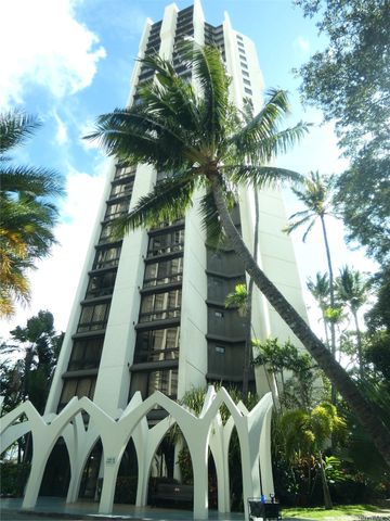 300 Wai Nani Way II1617, Honolulu, HI 96815