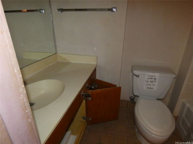 300 Wai Nani Way II1617, Honolulu, HI 96815