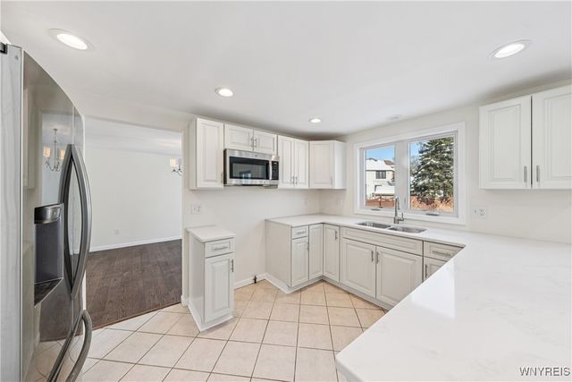 3545 Heatherwood Drive, Hamburg, NY 14075