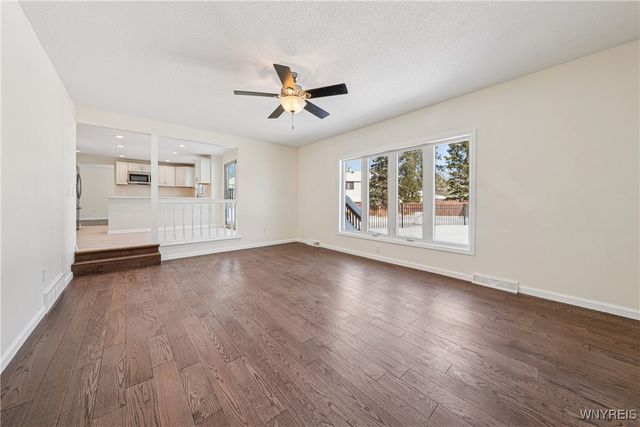 3545 Heatherwood Drive, Hamburg, NY 14075