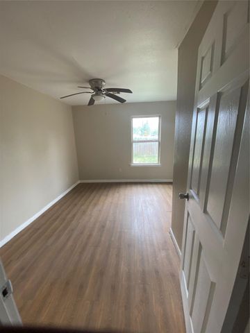 829 Fair Street, Houston, TX 77088