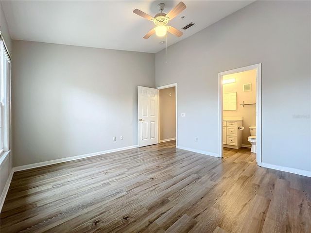 6572 SWISSCO DRIVE 233, Orlando, FL 32822