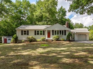49 Ryder Rd, North Attleboro, MA 02760