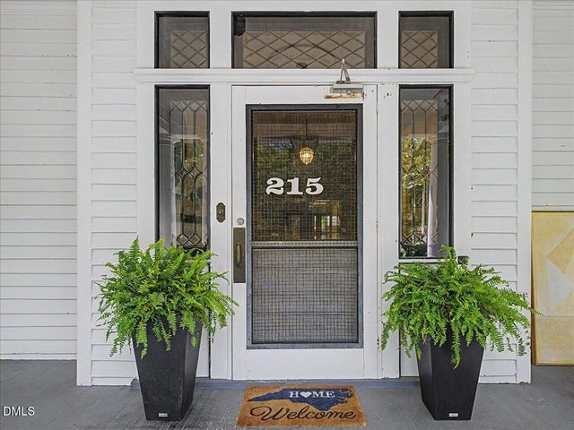 215 Hillcrest Road, Raleigh, NC 27605