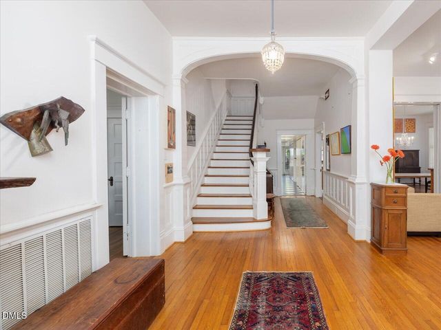 215 Hillcrest Road, Raleigh, NC 27605