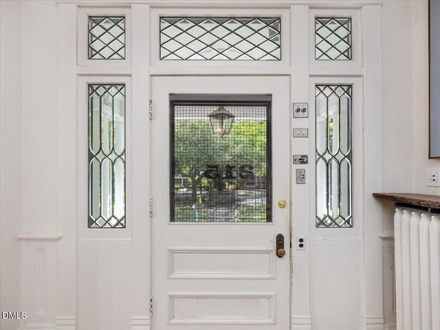 215 Hillcrest Road, Raleigh, NC 27605