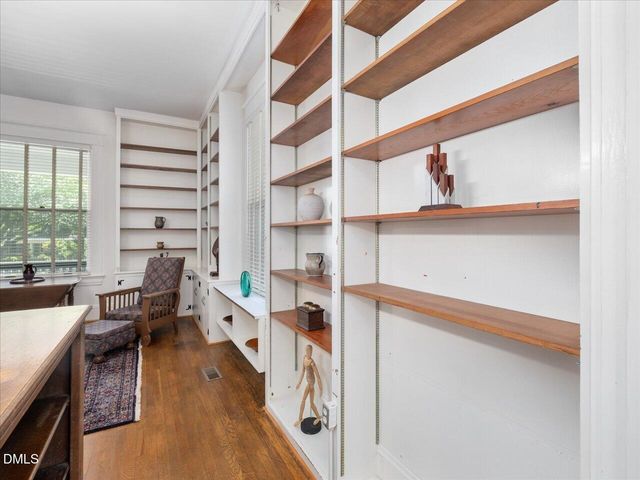 215 Hillcrest Road, Raleigh, NC 27605