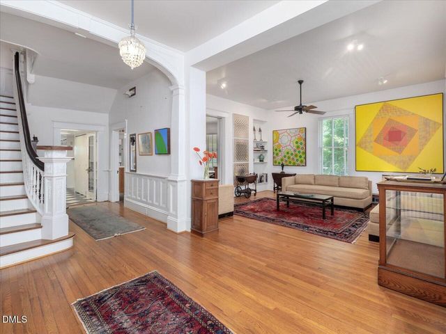 215 Hillcrest Road, Raleigh, NC 27605