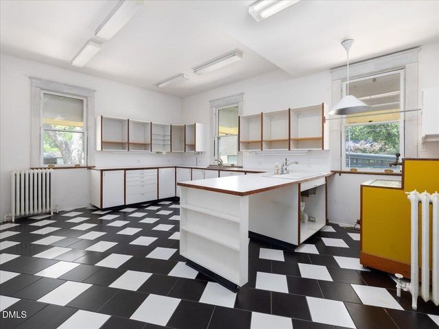 215 Hillcrest Road, Raleigh, NC 27605