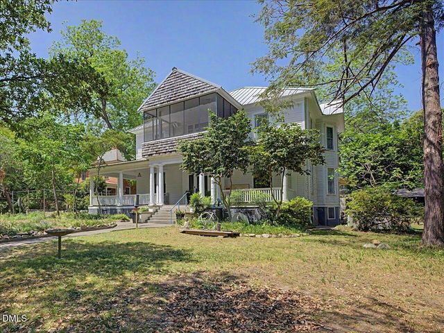 215 Hillcrest Road, Raleigh, NC 27605