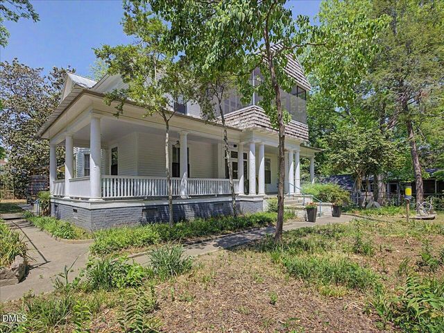 215 Hillcrest Road, Raleigh, NC 27605