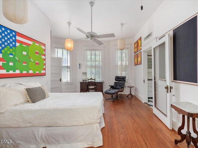 215 Hillcrest Road, Raleigh, NC 27605