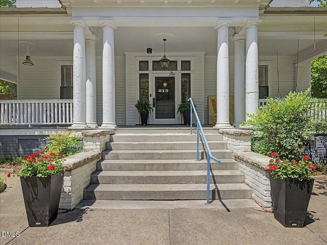 215 Hillcrest Road, Raleigh, NC 27605