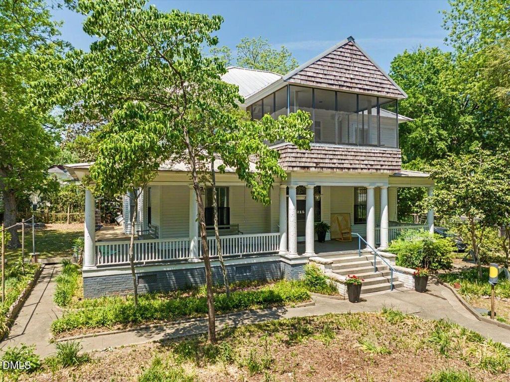 215 Hillcrest Road, Raleigh, NC 27605