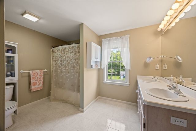 88 Amelia Way, Barnstable, MA 02648