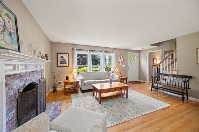 88 Amelia Way, Barnstable, MA 02648