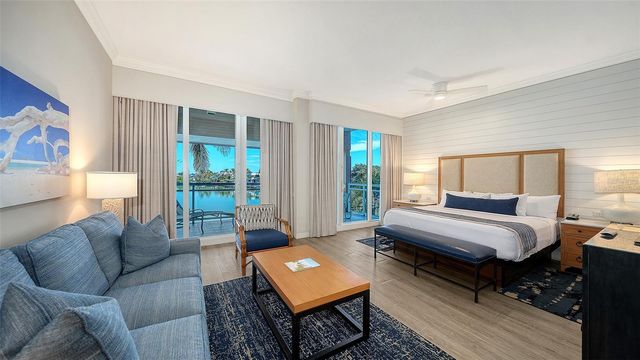 225 SANDS POINT ROAD 6201, Longboat Key, FL 34228