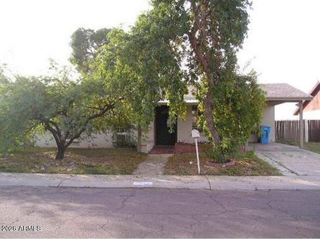 2119 W DANBURY Road, Phoenix, AZ 85023