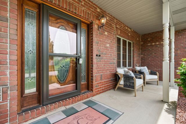 3253 Rosedale Court, Valparaiso, IN 46385