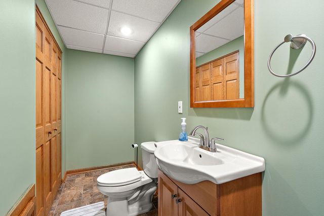 3253 Rosedale Court, Valparaiso, IN 46385