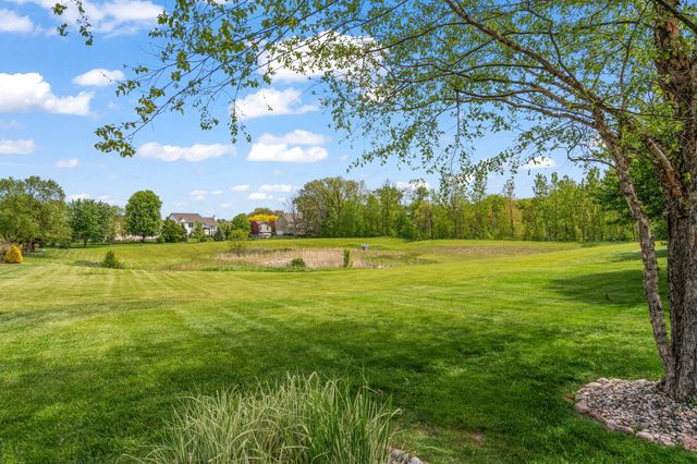 3253 Rosedale Court, Valparaiso, IN 46385