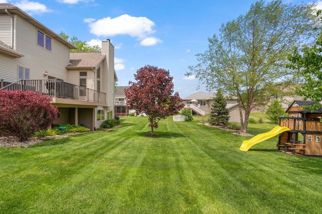 3253 Rosedale Court, Valparaiso, IN 46385