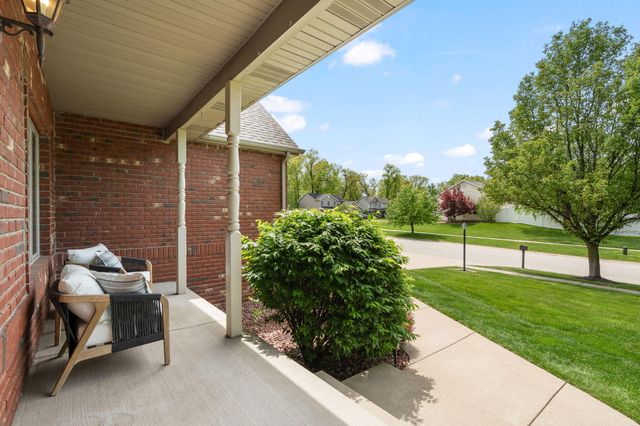 3253 Rosedale Court, Valparaiso, IN 46385