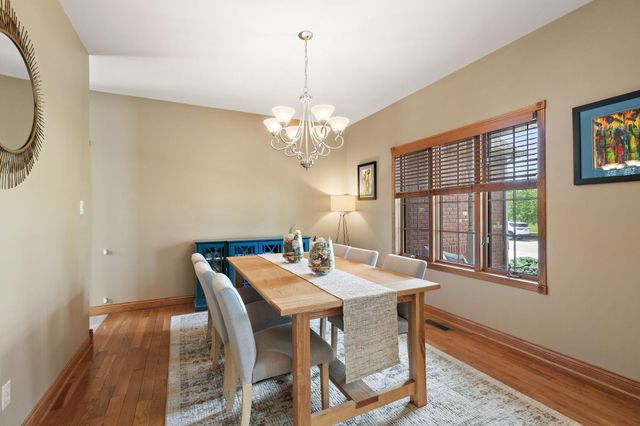 3253 Rosedale Court, Valparaiso, IN 46385