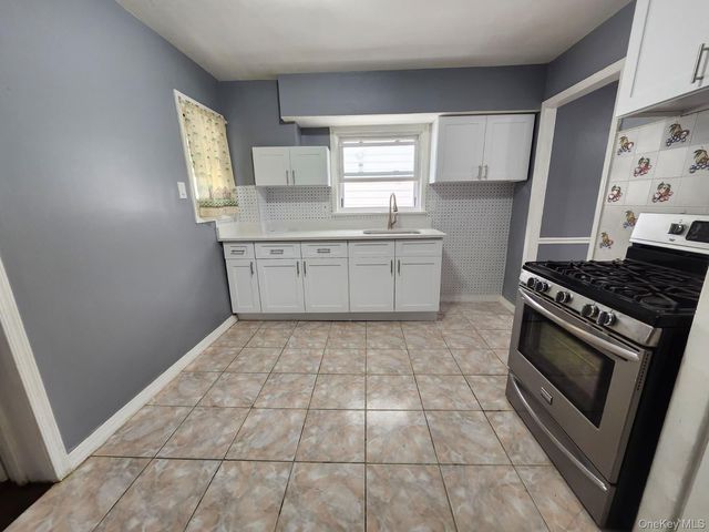 16604 144th Avenue, Jamaica, NY 11434