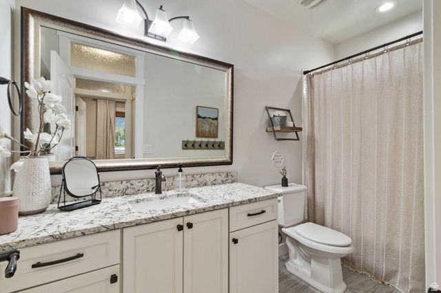 12057 N SALTAIRE DR, Highland, UT 84003