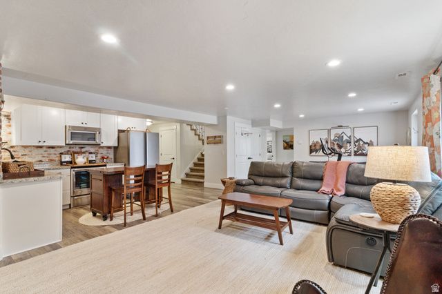 12057 N SALTAIRE DR, Highland, UT 84003