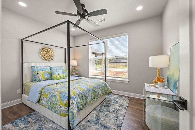 7760 Teton Trl Avenue, Springdale, AR 72762