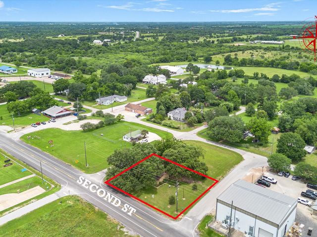 3310 2nd Street, Pattison, TX 77466