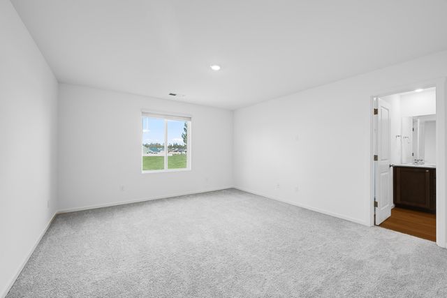 16773 Cottage Pine St, La Pine, OR 97739