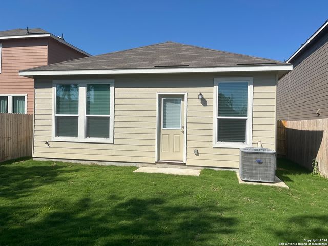 4570 Gato Calico, San Antonio, TX 78222