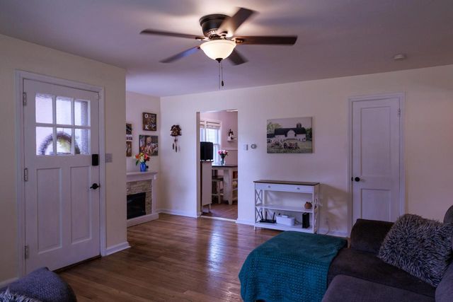 1736 Lathrop AVENUE, Racine, WI 53405