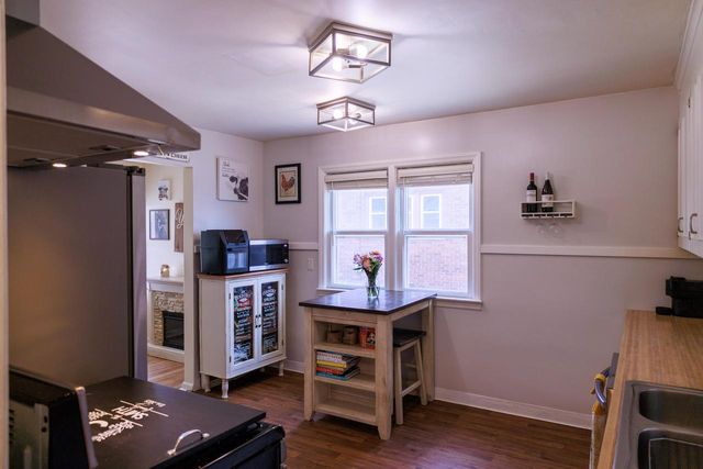 1736 Lathrop AVENUE, Racine, WI 53405