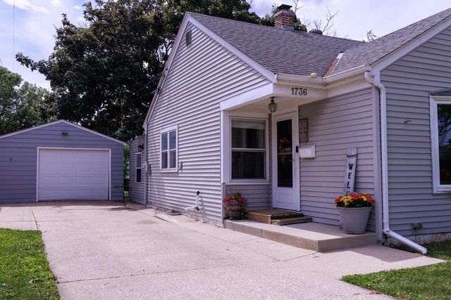 1736 Lathrop AVENUE, Racine, WI 53405