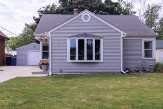 1736 Lathrop AVENUE, Racine, WI 53405
