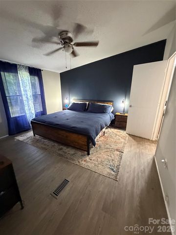 32139 Blakley Drive, Albemarle, NC 28001