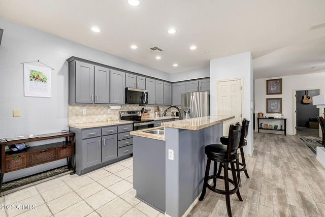 41836 N Mill Creek Way Way, Anthem, AZ 85086