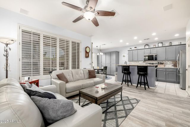 41836 N Mill Creek Way Way, Anthem, AZ 85086