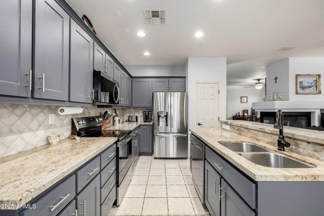 41836 N Mill Creek Way Way, Anthem, AZ 85086