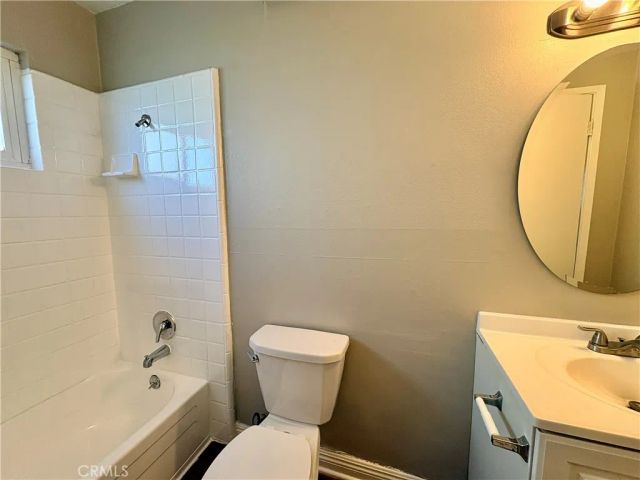 4926 Maine Avenue E, Baldwin Park, CA 91706