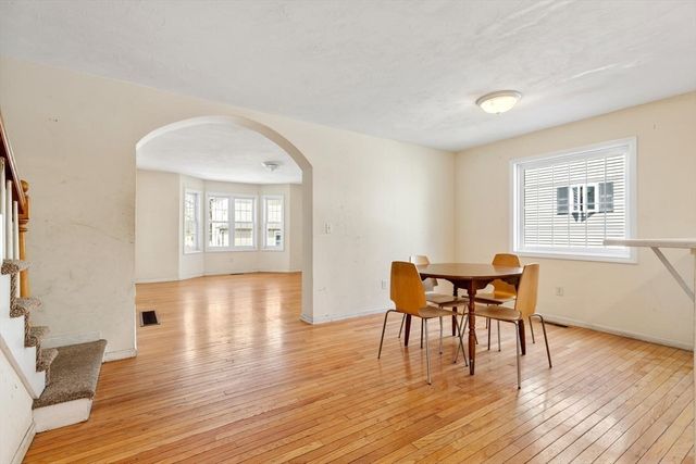 224 Pleasant Street A, Lowell, MA 01852