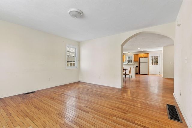 224 Pleasant Street A, Lowell, MA 01852