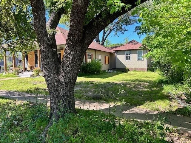 207 E Elmo Street, Kaufman, TX 75142