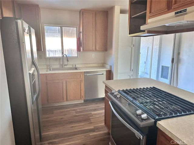 926 W Dolphin Avenue, Ridgecrest, CA 93555